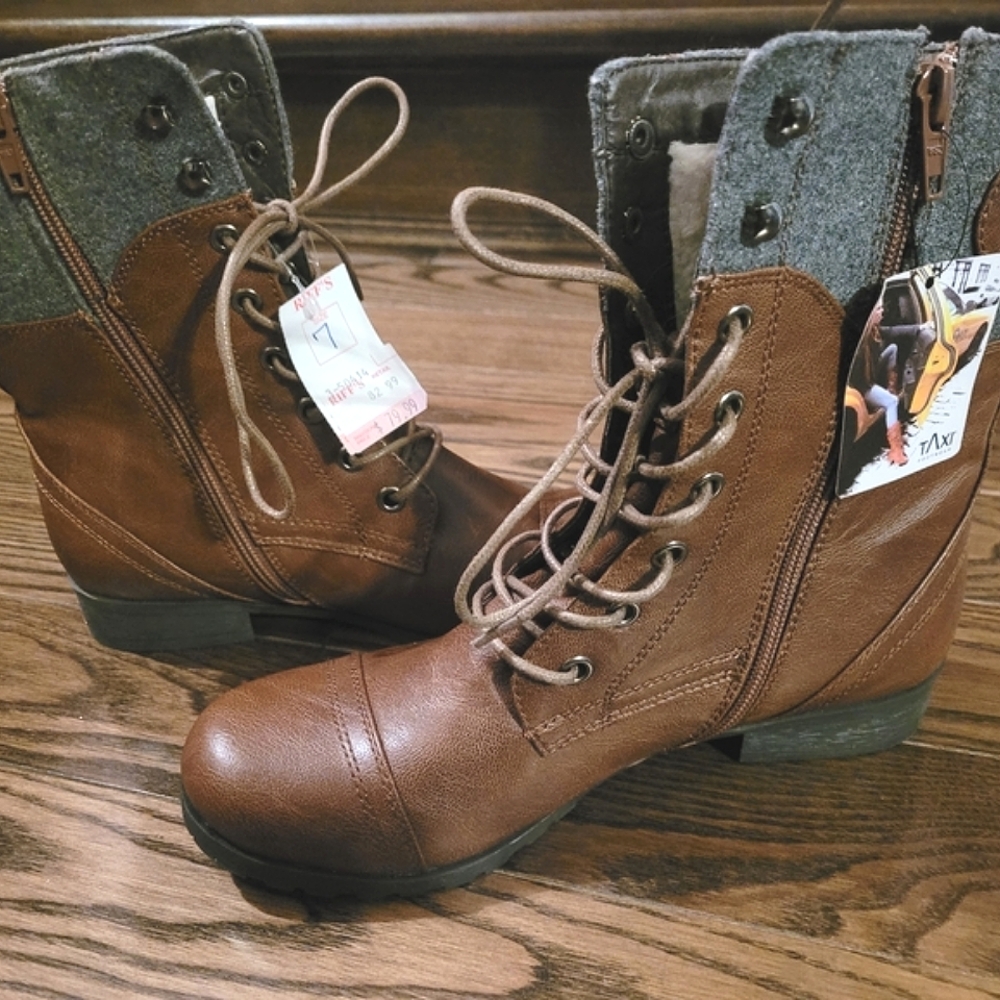 Brown Ankle Boots, Size 7 (37) NWT, Nice Fall Booties